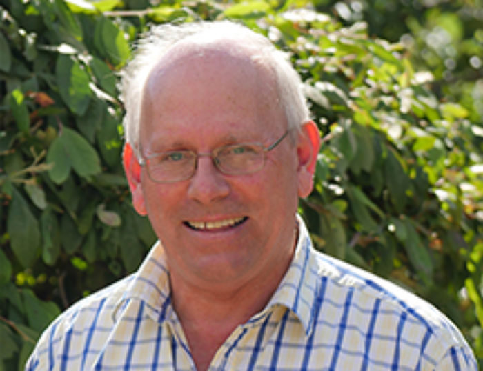 Mr Duncan Canney