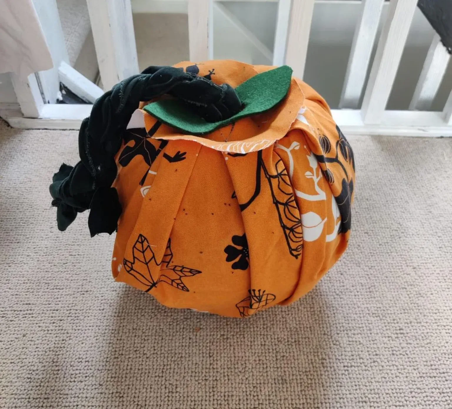 Rodent pumpkin house